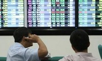 Bloomberg: kalangan investor asing merasa optimis akan situasi ekonomi Vietnam