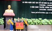 Peringatan ultah ke-65 Presiden Ho Chi Minh mengeluarkan imbauan tentang kompetisi patriotik