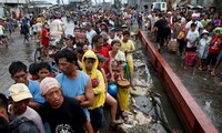 Filipina mengkonfirmasikan jumlah korban dan kerugian raksasa akibat taufan Haiyan