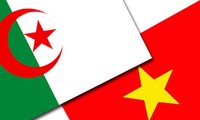 Mendorong aktivitas diplomasi rakyat antara Vietnam dan Aljazair