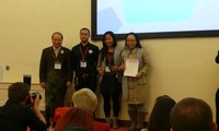 Sekolah pengajaran bahasa Vietnam mendapat penghargaan dari Akademi Inggeris