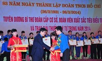 Peringatan ultah ke-83 Berdirinya Liga Pemuda dan penyampaian Penghargaan Ly Tu Trong tahun 2014
