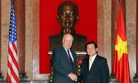 Presiden Truong Tan Sang menerima Ketua Harian  Senat Amerika Serikat, Patrick Leahy