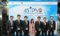 Pelajar Vietnam merebut tiga medali emas dalam Olympiade Fisika Internasional 2014