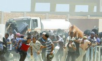 Banyak negara terus mengungsukan warga negaranya dari Libia