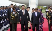 Presiden Tiongkok, Xi Jinping melakukan kunjungan di Asia Selatan