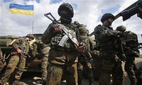 Ukraina mengeluarkan syarat menarik pasukan dari zona pertempuran