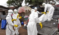 Ebola sekarang tetap merupakan ancaman global yang terbesar