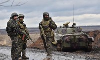 Perundingan tentang Ukraina runtuh, bentrokan terus meningkat di Ukraina Timur