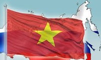 Resepsi memperingati ltah ke-65 penggalangan hubungan diplomatik Vietnam – Federasi Rusia dan menyambut Musim Semi baru