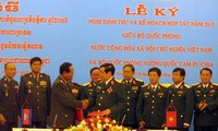 Memperkuat kerjasama antara dua Kementerian Pertahanan Vietnam dan Kamboja