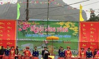 Pesta “Long Tong” dari orang etnis minoritas Tay di provinsi Lang Son