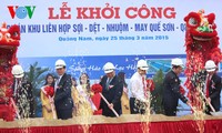 Deputi PM Nguyen Xuan Phuc menghadiri acara pencangkulan pertama pembangunan proyek-proyek penyambutan ultah ke-40 Pembebasan provinsi Quang Nam
