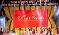 Festival Musik Tradisional negara-negara ASEAN untuk pertama kalinya diselenggarakan di Vietnam