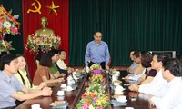 Ketua Pengurus Besar Front Tanah Air Vietnam, Nguyen Thien Nhan melakukan kunjungan kerja di provinsi Phu Tho