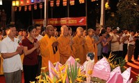 Banyak aktivitas diadakan pada pekan mega upacara Weisak