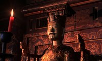 Keindahan klasik dalam Kuil Pemujaan Raja Dinh di Hoa Lu, Ninh Binh