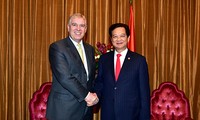 PM Nguyen Tan Dung menerima Pangeran Andrew