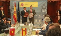 Vietnam – Spanyol menanda-tangani Perjanjian Bantuan Hukum Pidana