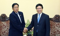 Deputi PM, Menlu Vietnam Pham Binh Minh menerima Menteri, Ketua Komite Pemberantasan Korupsi Myanmar