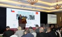 Badan-badan usaha Czech menaruh perhatian pada lingkungan investasi dan bisnis di Vietnam