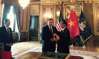 Duta Besar Vietnam di Amerika Serikat, Pham Quang Vinh mengunjungi negara bagian Utah, Amerika Serikat