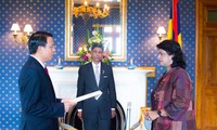 Vietnam dan Repulik Mauritius memperkuat konektivitas dan kerjasama di banyak bidang
