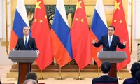 Rusia dan Tiongkok menanda-tangani kira-kira 30 permufakatan kerjasama