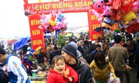 Pasar Vieng memohon berkah kemujuran