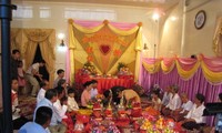 Acara pernikahan tradisional dari warga etnis minoritas Khmer