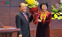 Pemilih seluruh Vietnam menaruh harapan pada Ketua Wanita MN yang pertama