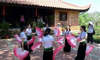 Perkenalan selintas-pintas tentang tari tradisional Vietnam