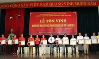 Acara memuliakan para donor darah tipikal Vietnam tahun 2016