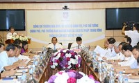 Deputi PM Truong Hoa Binh melakukan temu kerja dengan Kementerian Hukum