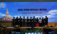 Pembukaan Konferensi SOM ASEAN di Laos