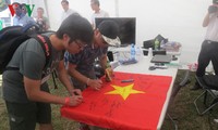 Mahasiswa Vietnam di Eropa menghadiri simposium tentang Laut Timur