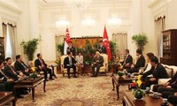 Membawa hubungan Kemitraan Strategis antara Singapura dan Vietnam berkembang ke satu ketinggian baru