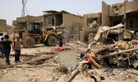 Bagdad: deux morts dans un attentat suicide contre une mosquée