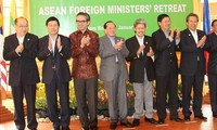 ASEAN-Außenminister sprechen sich für eine ASEAN-Gemeinschaft aus