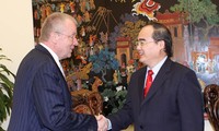 Delegation des Auswärtigen Ausschusses des Bundestages besucht Vietnam