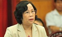 Arbeitsministerin Chuyen stellt sich dem Parlament