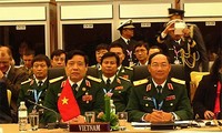 Verteidigungsminister Phung Quang Thanh hält seine Rede auf ADMM