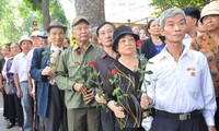 Vietnamesische Schichten verehren General Vo Nguyen Giap