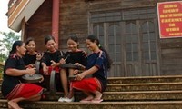 Jho-Gong: das einzigartige Musikinstrument der Frauen der Volksgruppe E De