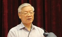 KPV-Generalsekretär Trong trifft ehemalige hochrangige Politiker
