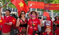 Auslandsvietnamesen begleiten das Volk zur Verteidigung des Hoheitsgewässers