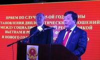 Moskau: Empfang zur 65. Aufnahme diplomatischer Vietnam-Russland-Beziehung