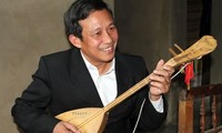 Bhriu Huy Hoang – der ethusiatische Komponist für Volkslieder von Co Tu