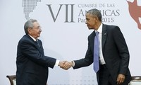 Historisches Gespräch zwischen Obama und Castro