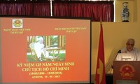 Aktivitäten zum 125. Geburstag von Präsident Ho Chi Minh im Ausland